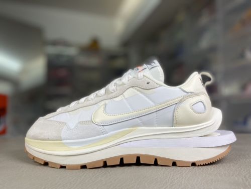 Nike Vaporwaffle Sacai联名 白色 DD1875-100
