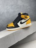Air Jordan AJ1 Retro High  yellow toe 黑黄脚趾 555088-711