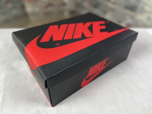 Air Jordan 1 Unc 高帮/北卡蓝/555088-117