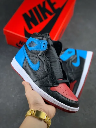 Air Jordan 1 WMNS “UNC to Chicago”CD0461-046