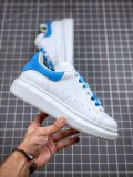 Alexander McQueen/亚历山大麦昆 松糕鞋厚底增高小白鞋蓝尾