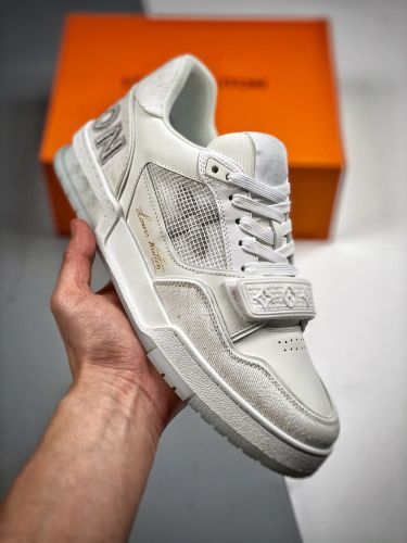 Louis Vuitton Trainer Sneaker Low休闲运动文化百搭篮球板鞋