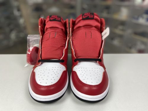 Air Jordan 1 Satin Red 高帮/蛇纹/芝加哥 CD0461-601