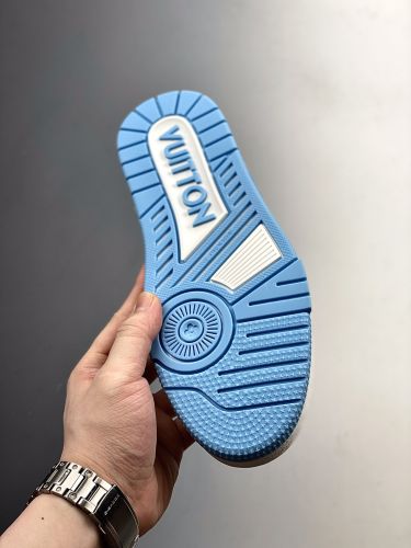 Louis Vuitton Trainer Sneaker Low休闲运动文化百搭篮球板鞋