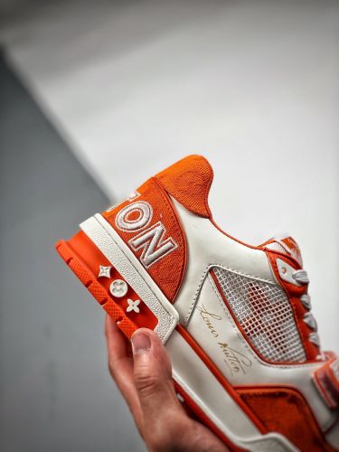Louis Vuitton Trainer Sneaker Low休闲运动文化百搭篮球板鞋