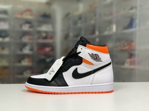Air Jordan 1 GS/白色/橙色/黑脚趾4.0 555088-180