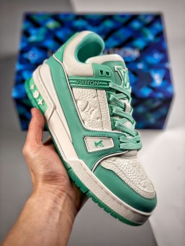 Louis Vuitton Trainer Sneaker Low休闲运动文化百搭篮球板鞋