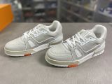 Louis Vuitton 路易威登 Trainer 休闲板鞋 米白灰