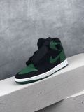 Air Jordan 1 Retro High OG “White Royal”黑绿脚趾555088-030