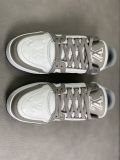 Louis Vuitton 路易威登 Trainer 休闲板鞋 白灰