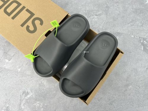 Adidas originals Yeezy Slide 休闲拖鞋 玛瑙黑色 HQ6448