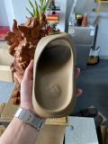 adidas Yeezy Slide Core 咖啡色 G55492