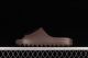 adidas Yeezy Slide Soot 深棕 G55494