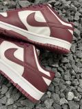 Nike Dunk Bordeaux 低帮/白色/复古红/酒红 DD1503-108
