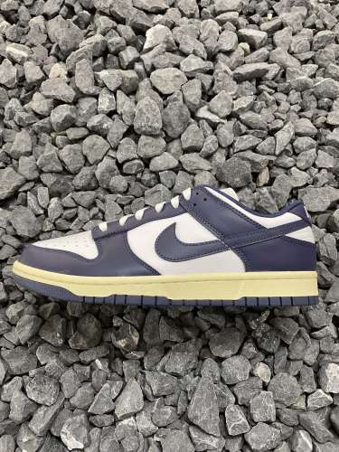 Nike Dunk Midnight Navy and White 低帮/女款/海军蓝/做旧/亚丽桑那 DD1503-115