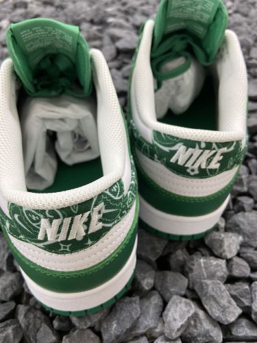 Nike Dunk Green Paisley 低帮/白色/绿色/腰果花 DH4401-102