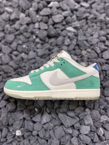 Nike Dunk Road Sign 低帮/Kasina联名/白绿 CZ6501-101
