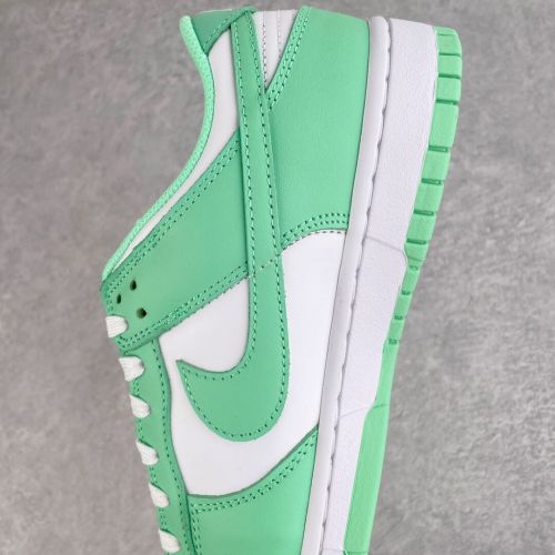 Nike WMNS SB Dunk Low White/Green Glow 扣篮系列低帮休闲运动滑板板鞋 DD1503-105