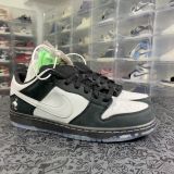 Nike Dunk SB Staple 'Panda Pigeon' 熊猫鸽子/黑白 BV1310-013