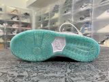 Nike Dunk SB Sean Cliver联名/冰雪奇缘 DC9936-100