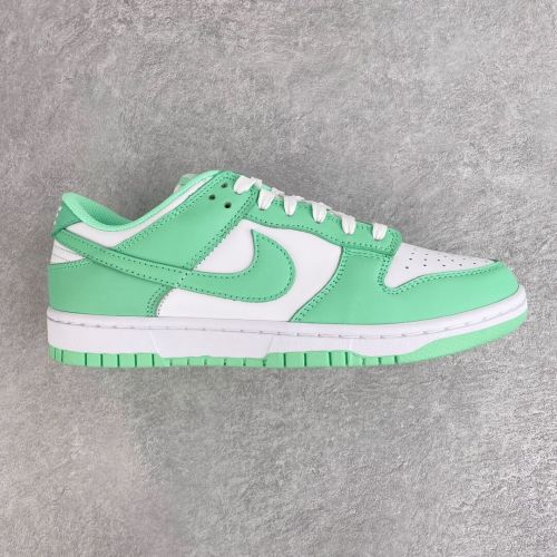 Nike WMNS SB Dunk Low White/Green Glow 扣篮系列低帮休闲运动滑板板鞋 DD1503-105