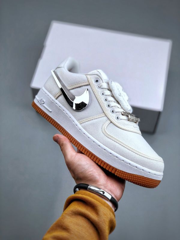 Travis Scott X Nike Air Force 1 Low  ravis Scott White 空军一号 AQ4211-100