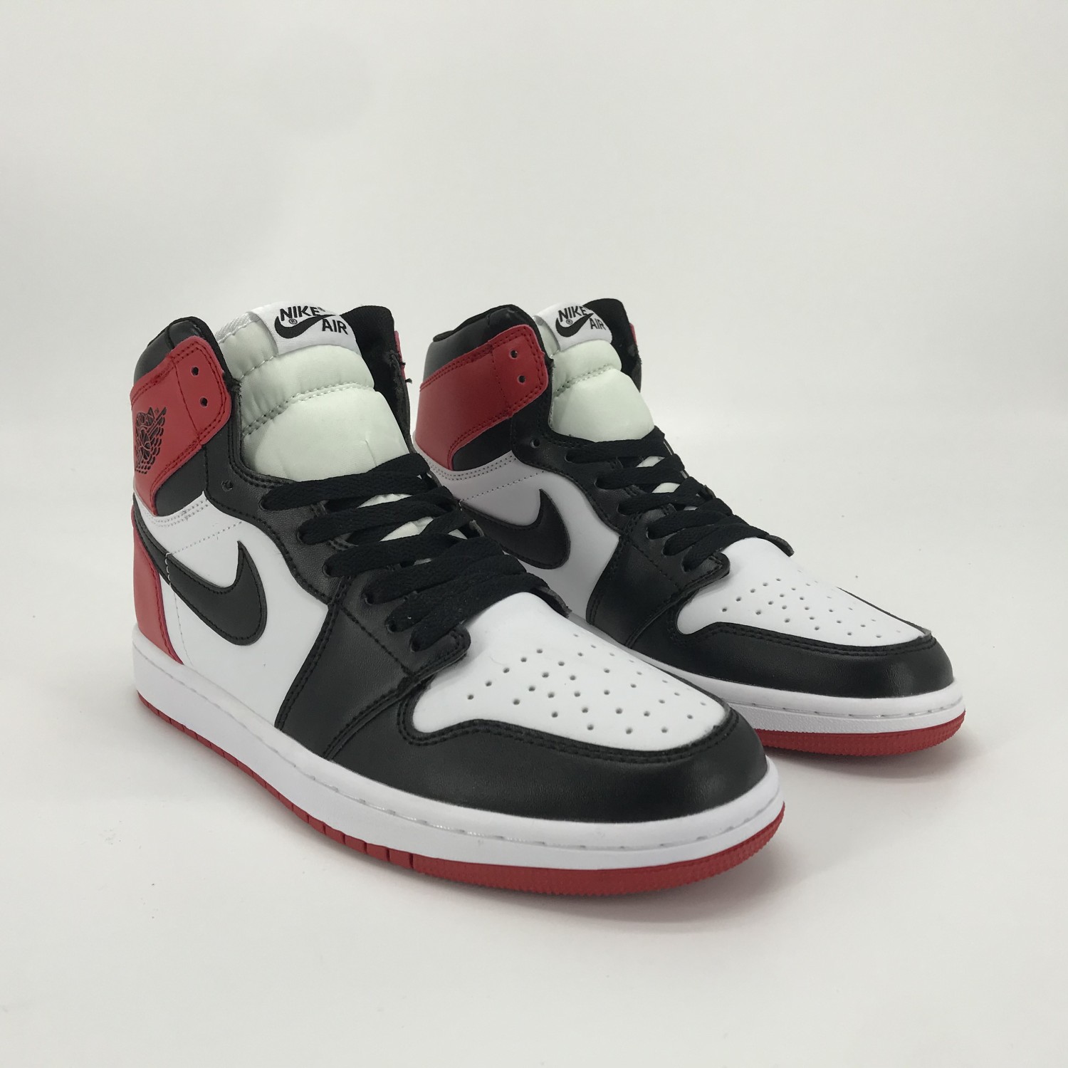 women's silver toe 1s