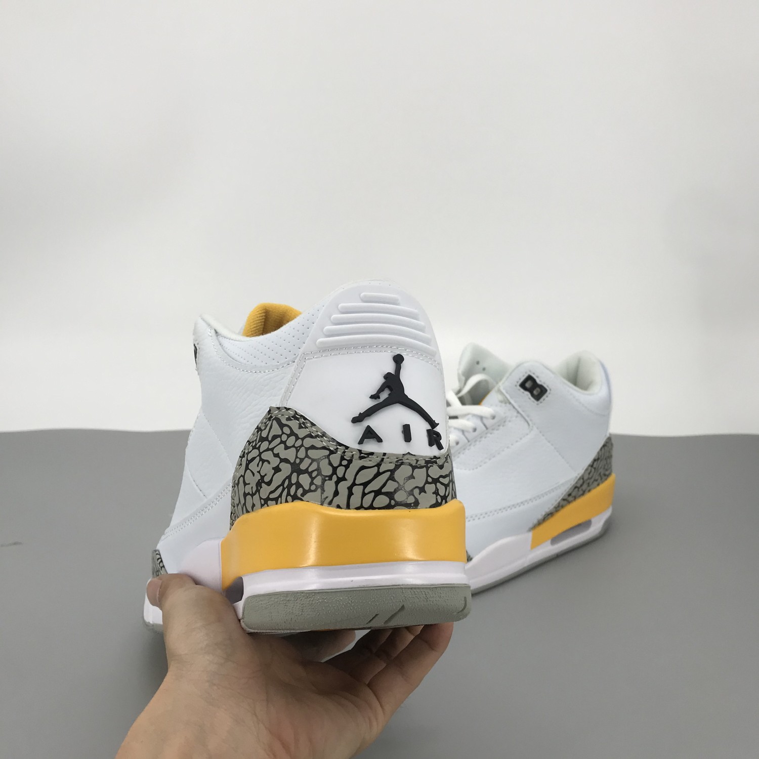 US$ 52.00 - Laser orange Jordan 3 retro basketball shoes - www.stockx666.com