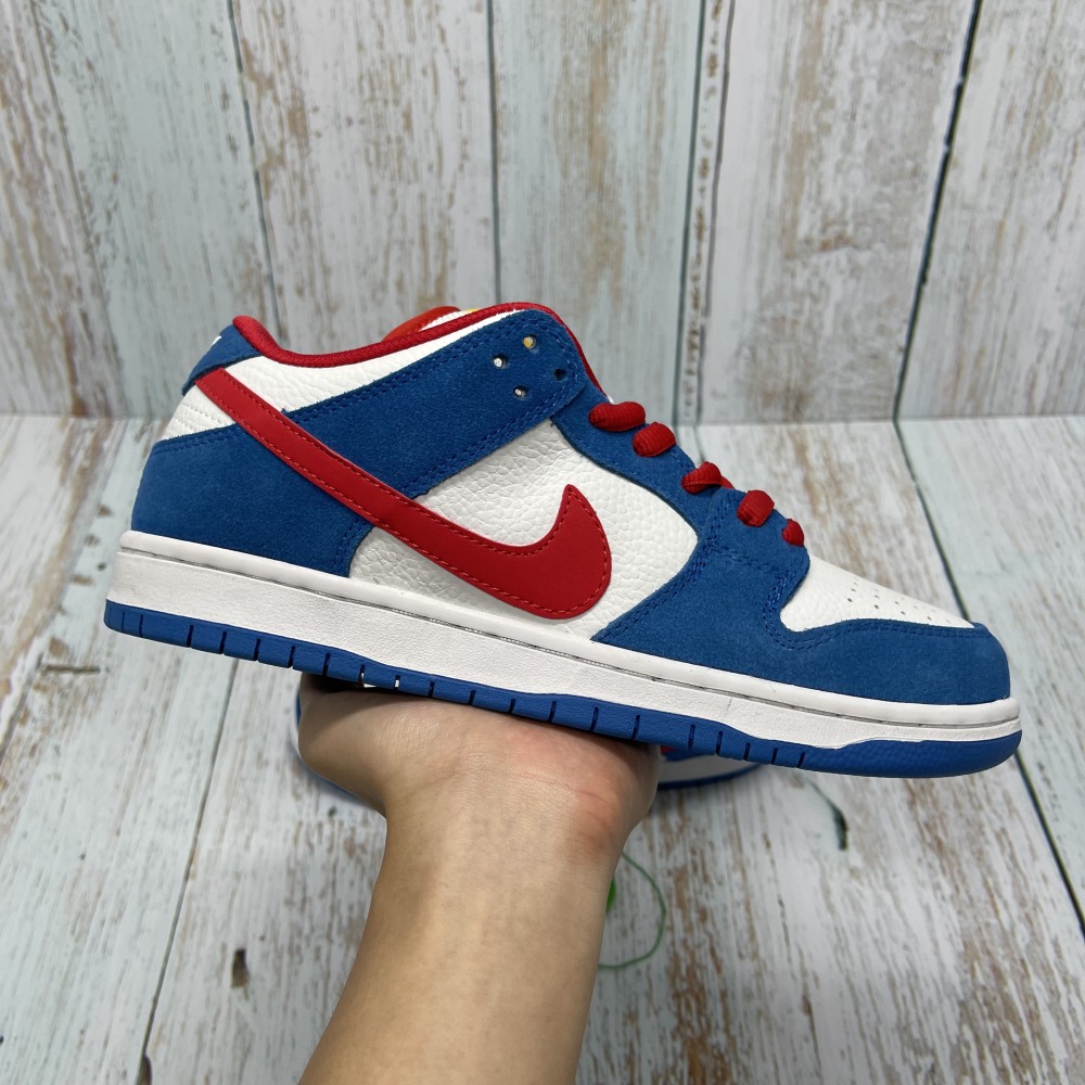 US$ 65.99 - White blue red Nike SB Dunk Low shoes - m.stockx666.com