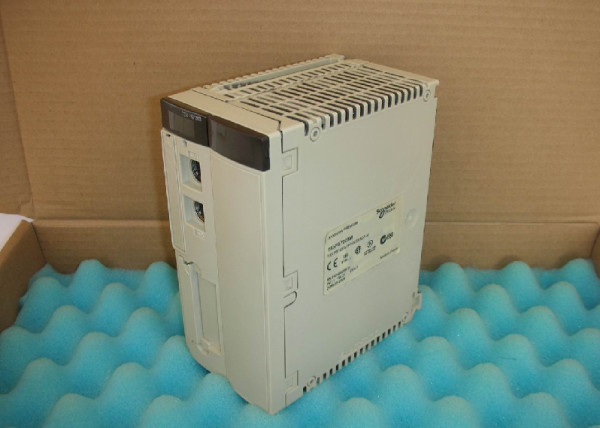 PLC TSXP57203M