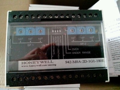 942-M0A-2D-1G1-220S