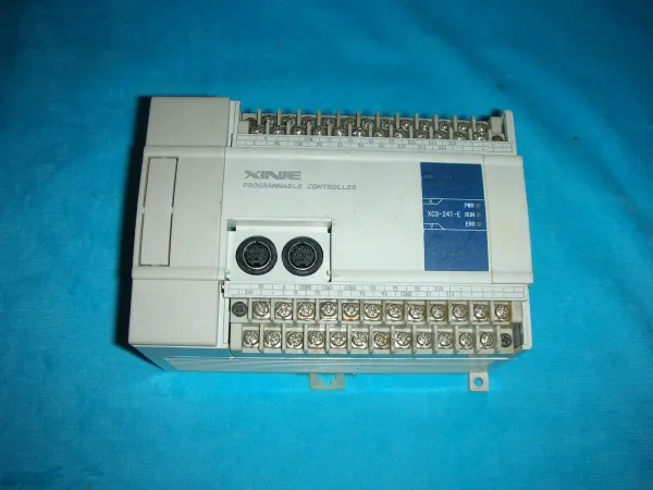 PLC XC3-24T-E