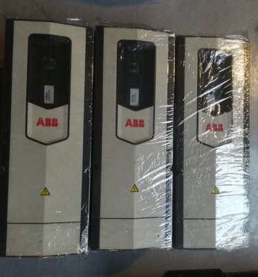 ABB Frequency converter ACS880-01-061A-3