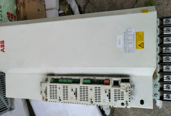 ABB Frequency converter ACSM1-04AS-110A-4 power 55KW