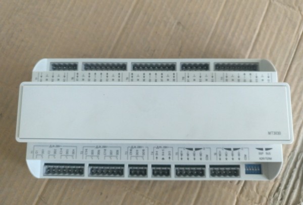 Siemens POL98U.00/MCQ S55663-J890-A400 MT3030