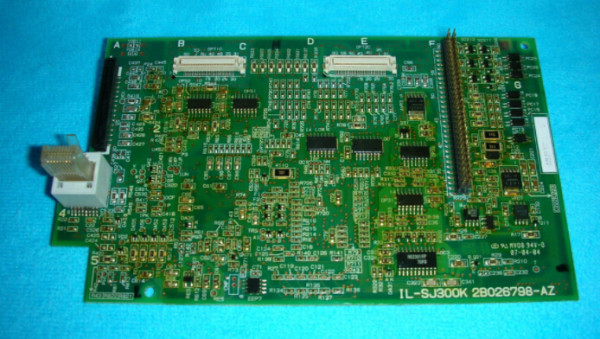 Hitachi SJ300 inverter Power board CPU Control panel IL-SJ300K 2B026798-AZ