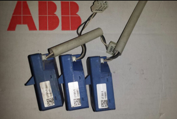 LT305-S Schneider ABB Transformer / Hall sensor for frequency converter