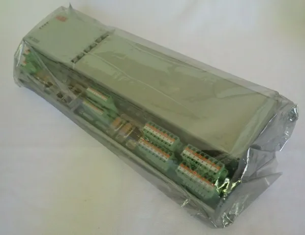 ABB PP-D517-A3011 3BHE051476R3011 Communications I/O Module