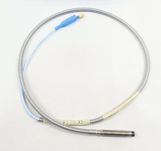 BENTLY NEVADA 330104-00-06-10-11-00 8mm probe