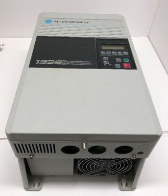 ALLEN BRADLEY 1336S-BRF30-AA-EN-L5 3HP 2.2KW 6AMP 3PH 0/460VAC 0/400HZ 4.8KVA