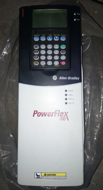 AB Rockwell Frequency converter PF700 380V 0.75KW 20BB4P2A3AYNBNC1
