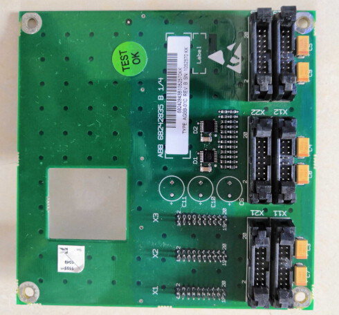 ABB Frequency converter ACS800 Interface board Expansion board AGBB-01C 68242835 B 1/4