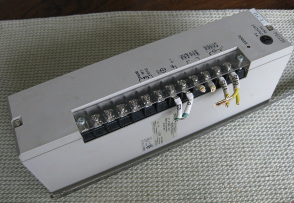 OMRON C500-PS222-E I/O Power Unit PLC