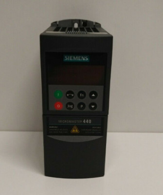 Siemens 6SE6440-2UD15-5AA1 MICROMASTER 440 Drive