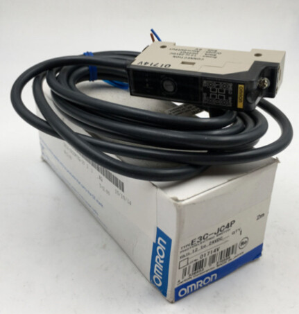 OMRON E3C-JC4P Sensor
