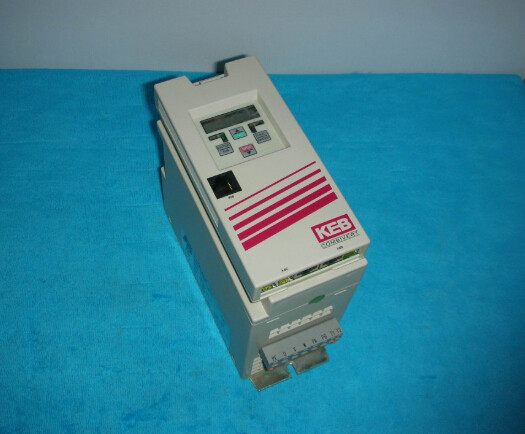 KEB Frequency Converter 05F5B3A-090A+00F5060-H000