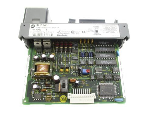 Allen Bradley Rockwell 1746-NO4V analog voltage output module
