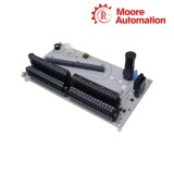 Honeywell CC-TUIO41 Universal Input Output IOTA Red