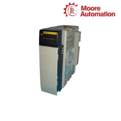 Omron CQM1-OD211 Output Module