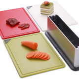 Color-coded cutting board set Different color for different food